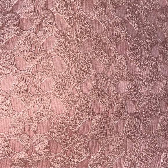 🌴 GARAGE Dusty Rose Crochet Halter Crop Top 🌴 - Picture 4 of 6